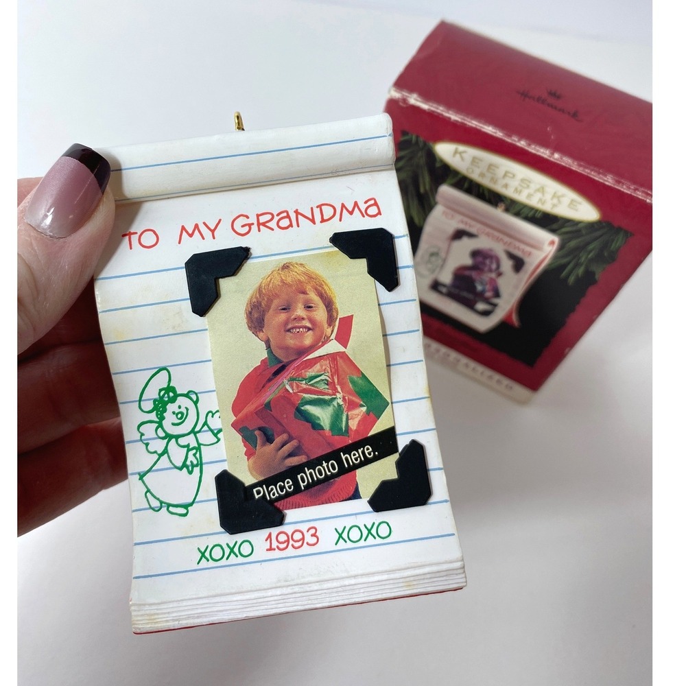 1993 Hallmark To My Grandma Photo Holder White Notepad Keepsake Ornament Vintage